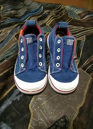 Кроссовки geox