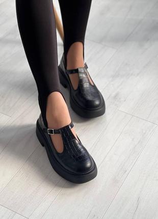 Туфлі жіночі в стилі мері джейн на низькому ходу woman's heel5 фото