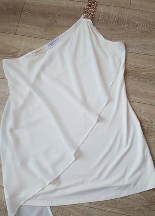 Блуза на одне плече