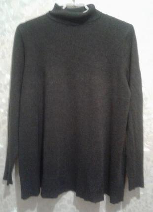 Гарний жіночий гладкий теплий, темно-сірий светр