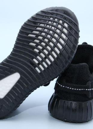 Нові кросівки ізі jong golf чорні розміри:27-30,335 фото