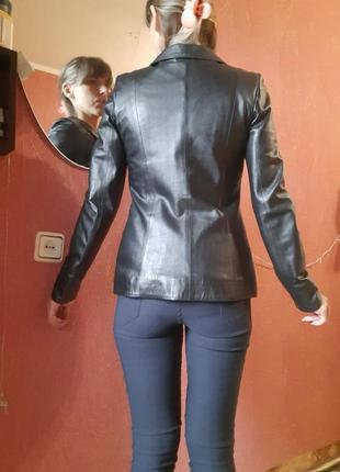 Стильна жіноча шкіряна курточка, куртка,  косуха, кожана курточка,  піджак, жакет5 фото