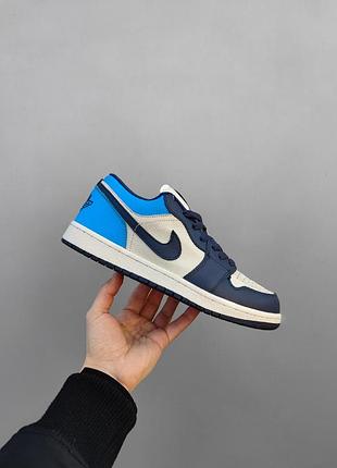 Мужские кроссовки nike air jordan retro 1 low Animal white v2 / smb