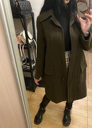 Пальто стильное свободное