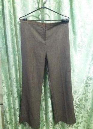 Костюм брючний.