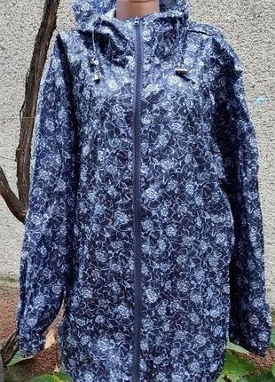 3xl julia clair очень красивый дождевик длина по спинке - 86,5 см., ширина плеч - 63 см., пог - 78 с