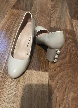 Туфли размер 37