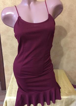 Красивый короткий сарафан на бретельках s платье