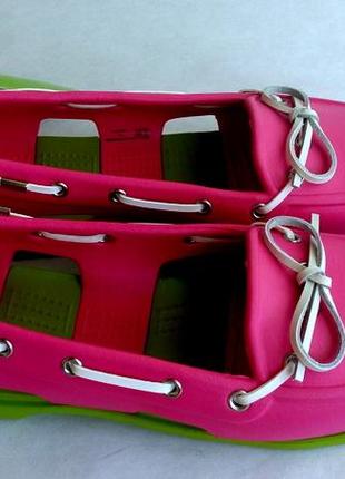 Женские топсайдеры crocs beach line boat shoe pink green4 фото