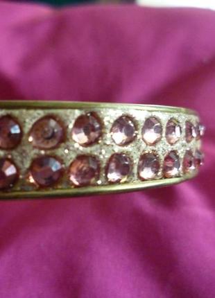 Актуальный нежный браслет из бронзы под состаренное золото англия