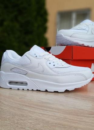 Жіночі кросівки nike