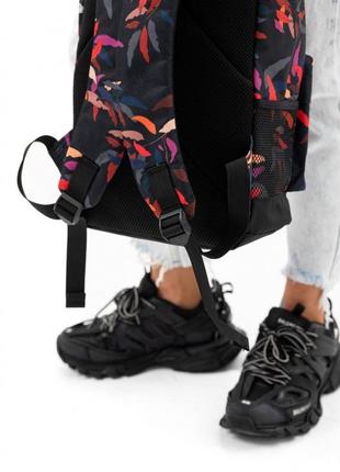 Рюкзак женский городской из плотной ткани оксфорд  принт феерия красок разноцветный черный3 фото