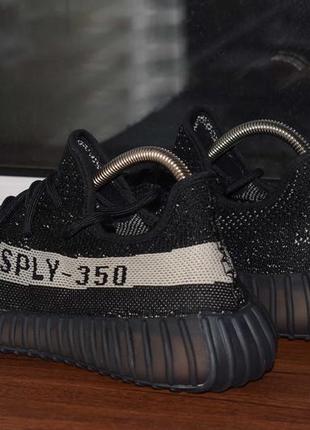 Adidas yeezy boost 350 v2 black white мужские кроссовки изи буст 7005 фото