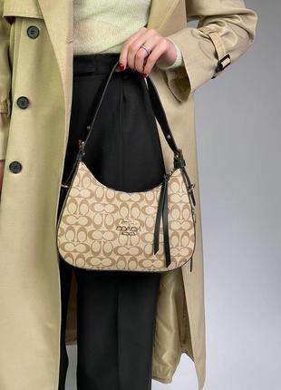 Сумка жіноча в стилі coach lori shoulder bag in signature canvas gold6 фото
