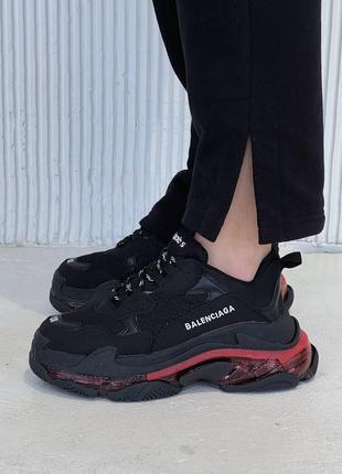 Жіночі кросівки balenciaga triple s clear sole red/black