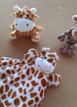 Набір м'яких іграшок для новонародженого комфортер жираф1 фото