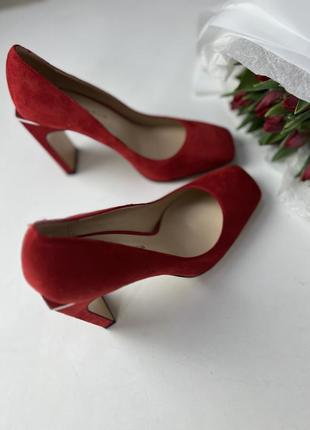 Туфлі червоні2 фото