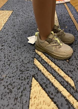 Кроссовки 8