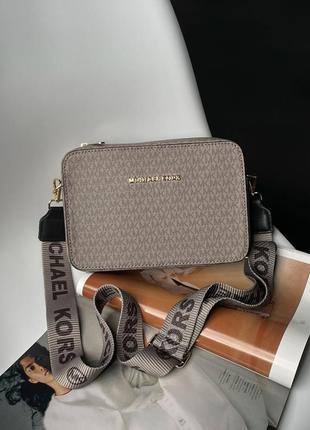 Сумка в стиле michael kors ginny crossbody bag grey5 фото