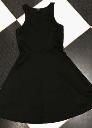 Сукня неймовірно гарна