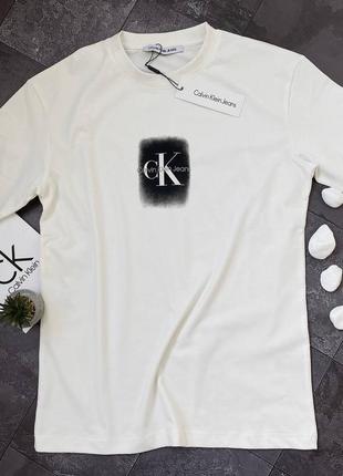 Мужская футболка calvin klein