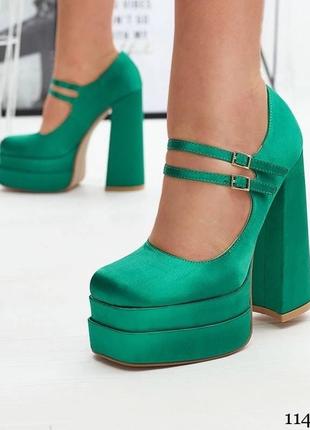 Трендові туфельки на високій платформі з каблуком зелені братц6 фото
