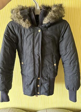 Весняна куртка adidas