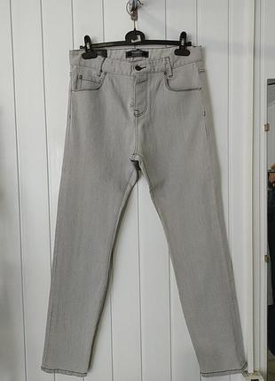 Тренд 2024 серые джинсы