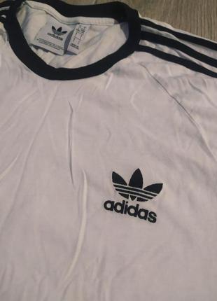 Футболка adidas original лампасы2 фото