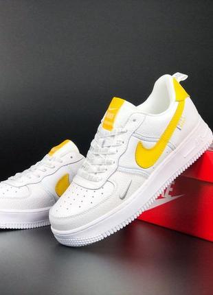 Жіночі кросівки nike air force шкіряні білі жовті3 фото