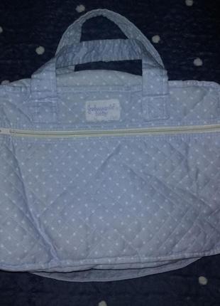 Удобная сумка нежно голубого цвета фирмы johnson's baby
