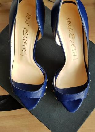 Туфлі paul betty