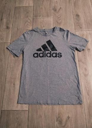 Футболка adidas большой логотип