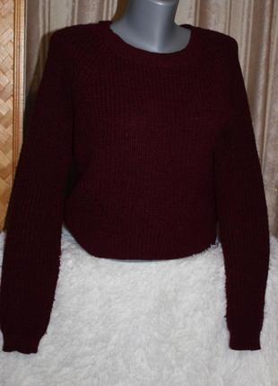 Теплый свитер винного цвета1 фото
