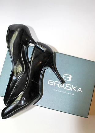 Лакові туфлі braska4 фото