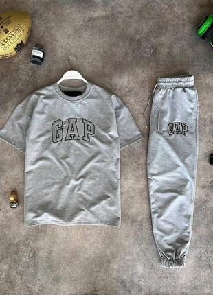 Летний комплект gap  ⁇  футболка + штаны