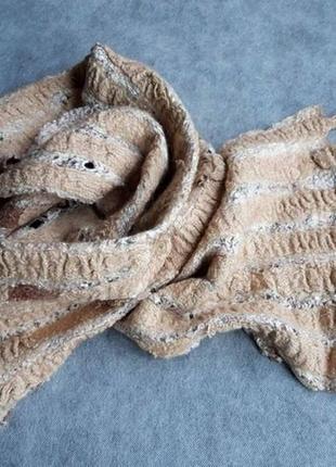 Стильный длинный летний шарф в стиле бохо из натурального дикого шелка и мериносовои шерсти.