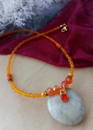 Оранжевый чокер ожерелье колье хрусталь гематит минерал камень цитрусовый кулон на шею яркий аксессуар5 фото