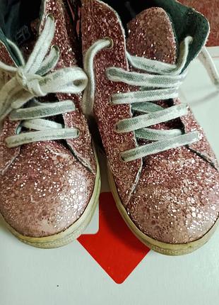 Ботинки кроссовки 3