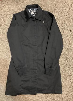 Тренч volcom. размер s. оригинал.