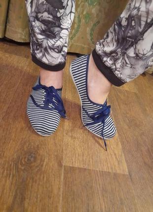 Женские летние кроссовки новые"lion"36,37,