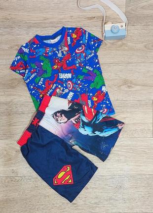 Детский набор: футболка marvel + шорты superman на 5-6 лет, состояние идеальное