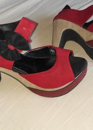 Туфлі, босоніжки 23-24 см по сталькі