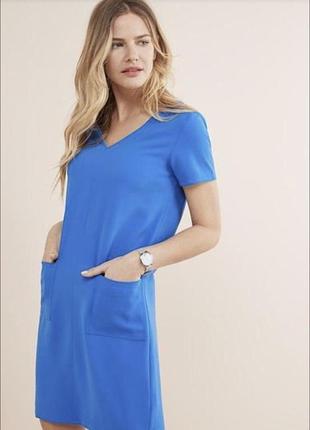 Жіноча сукня