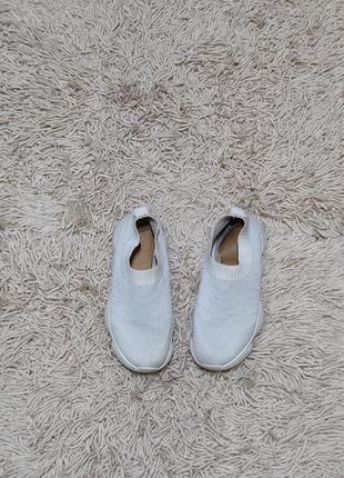 Спортивні кросівки.розмір 38-39.в дуже гарному стані