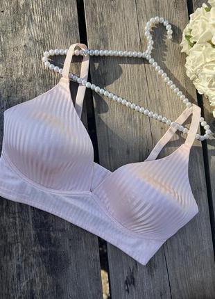 Базовий красивий ліф без кісточок