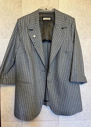 Жакет стильний тонкий