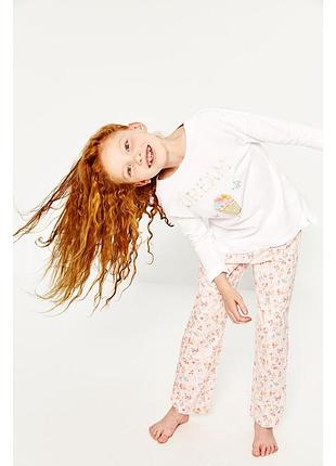 Піжама в рубчик із квітами