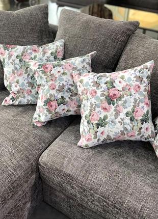 Декоративна подушка  35*35 з трояндами  для декора, прованс