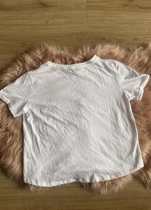 Классная базовая белая футболка оверсайз reserved5 фото
